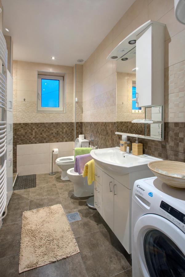 Balkanic Star Belgrado Buitenkant foto